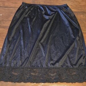 Vassarette Black Nylon Slip Skirt Extender Lace Trim Hem 24" L/42